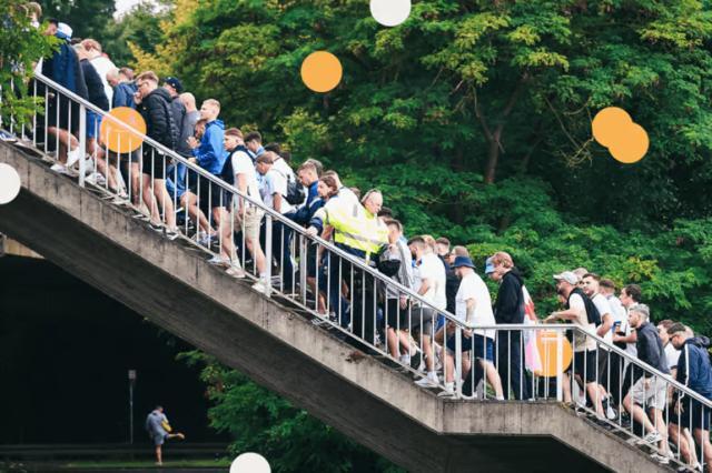 kaiyun-“场内天堂场外炼狱，资本主义与个体尊严的冲突”